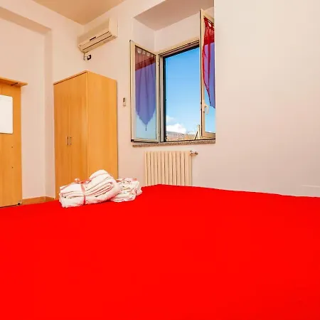 Camia Etna House Piedimonte Etneo